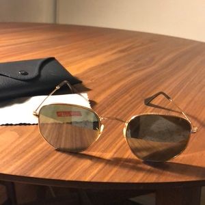 Mirrored RayBans